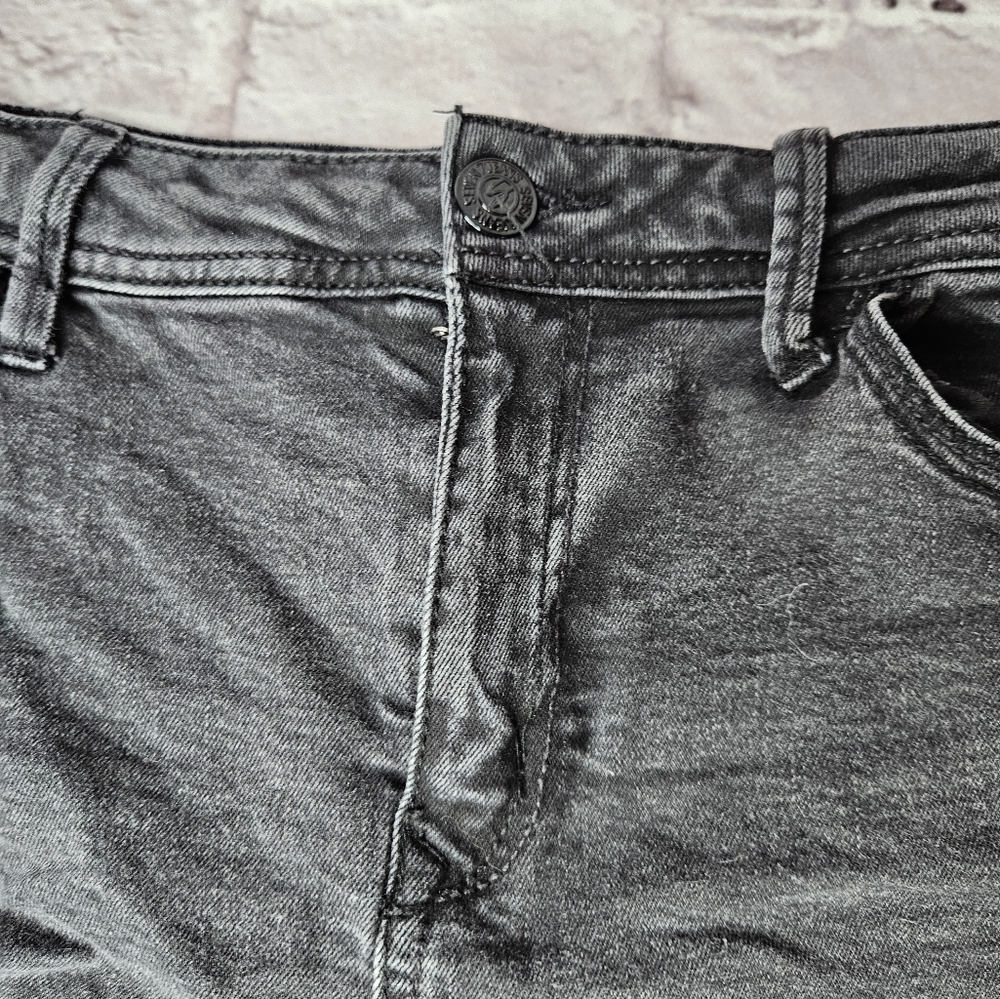 Seven7 Legging Shorts Black Jean Size 14 Womens - Picture 14 of 15